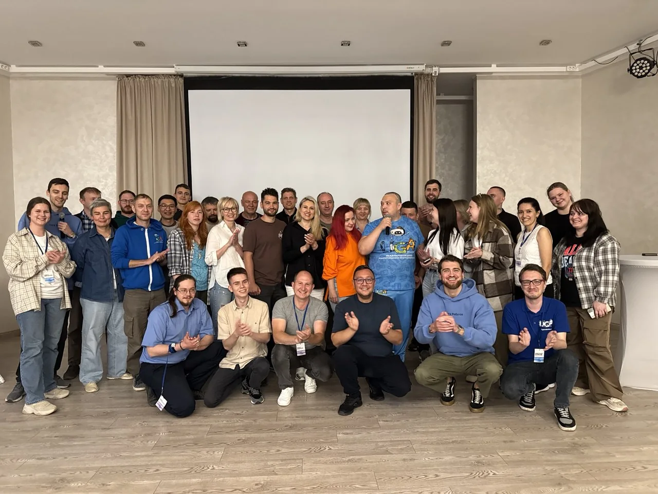 Работа участников за круглыми столами на съезде прошлого года